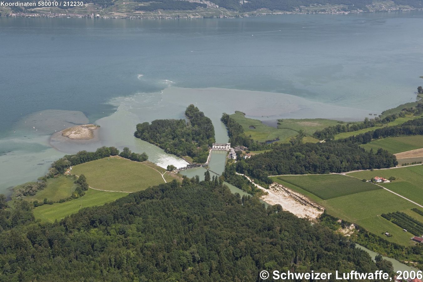 Kraftwerk am Hagneck-Kanal